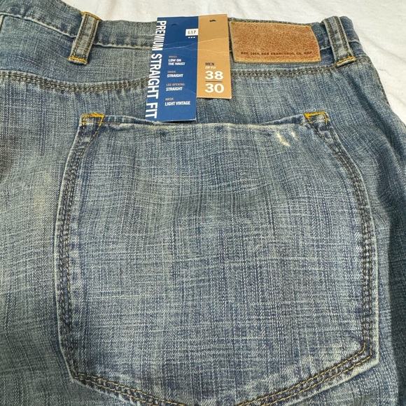 Gap Premium Straight Fit Jeans Light Vintage Wash 38x30 NWT - Picture 3 of 7